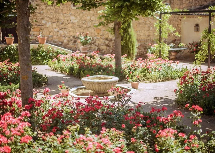 Caserio De Lobones Valverde Del Majano