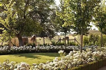 Caserio De Lobones Hotel