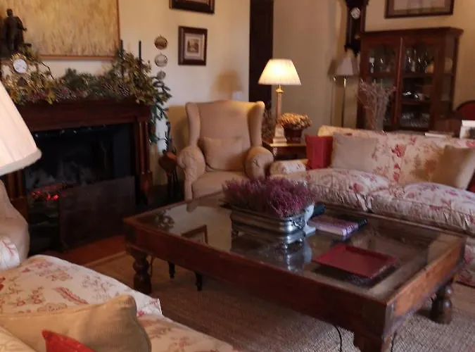 Caserio De Lobones Valverde Del Majano